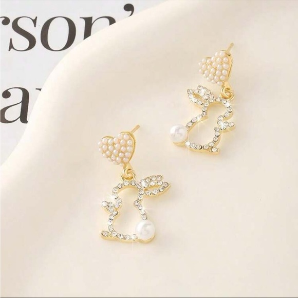 Bunny Dangle Earrings - Picture 4 of 6